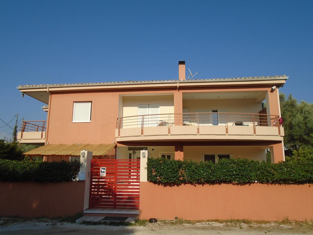 Socrates Family Apartments Kalligoni Экстерьер фото